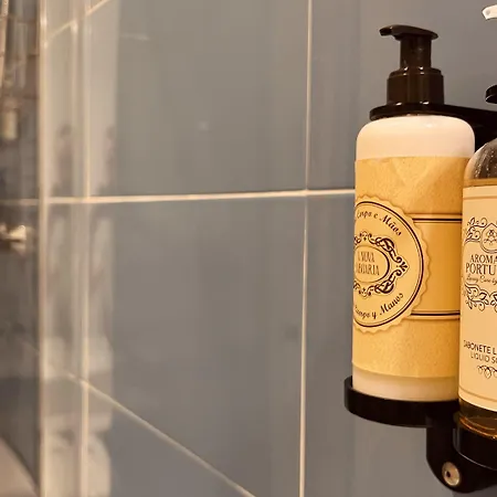 Casa Do Jasmim By Shiadu Lisboa