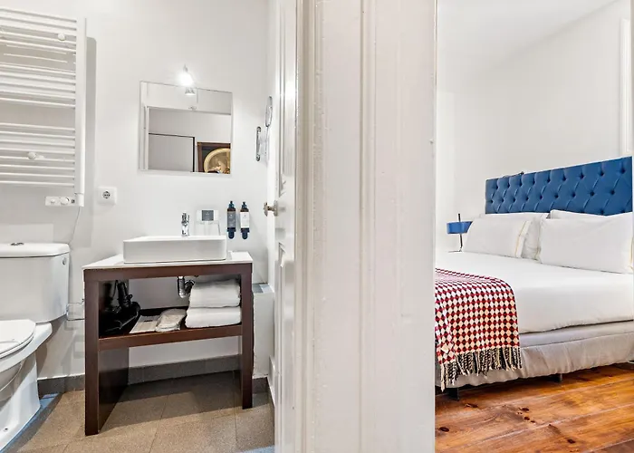 Casa Do Jasmim By Shiadu Penzion Lisboa