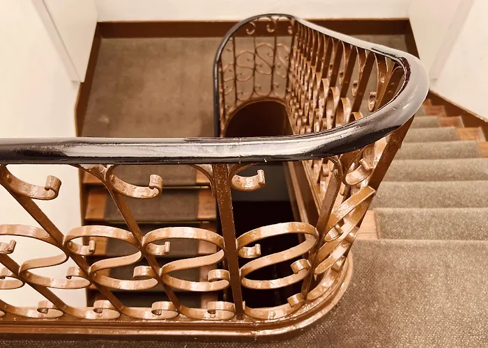 Casa Do Jasmim By Shiadu Penzion Lisboa