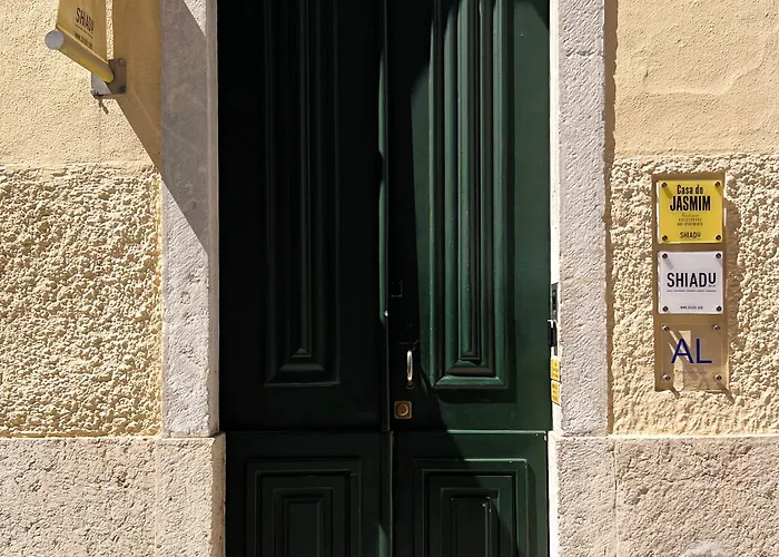 Casa Do Jasmim By Shiadu Pensionat Lisboa