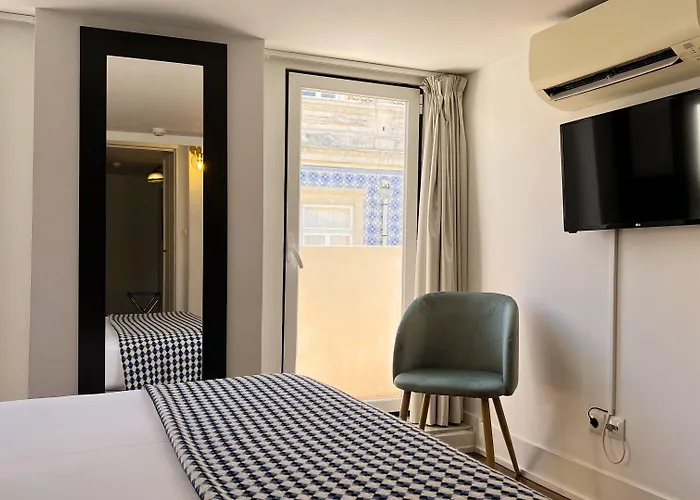 Casa Do Jasmim By Shiadu Lisboa